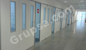 Puertas para ICU